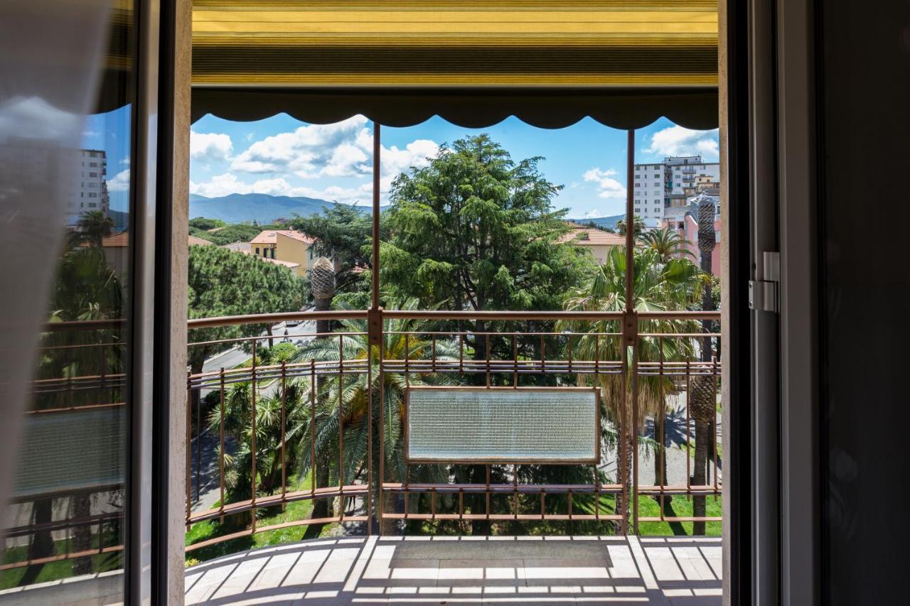 Casa Laura Follonica Apartment Exterior photo